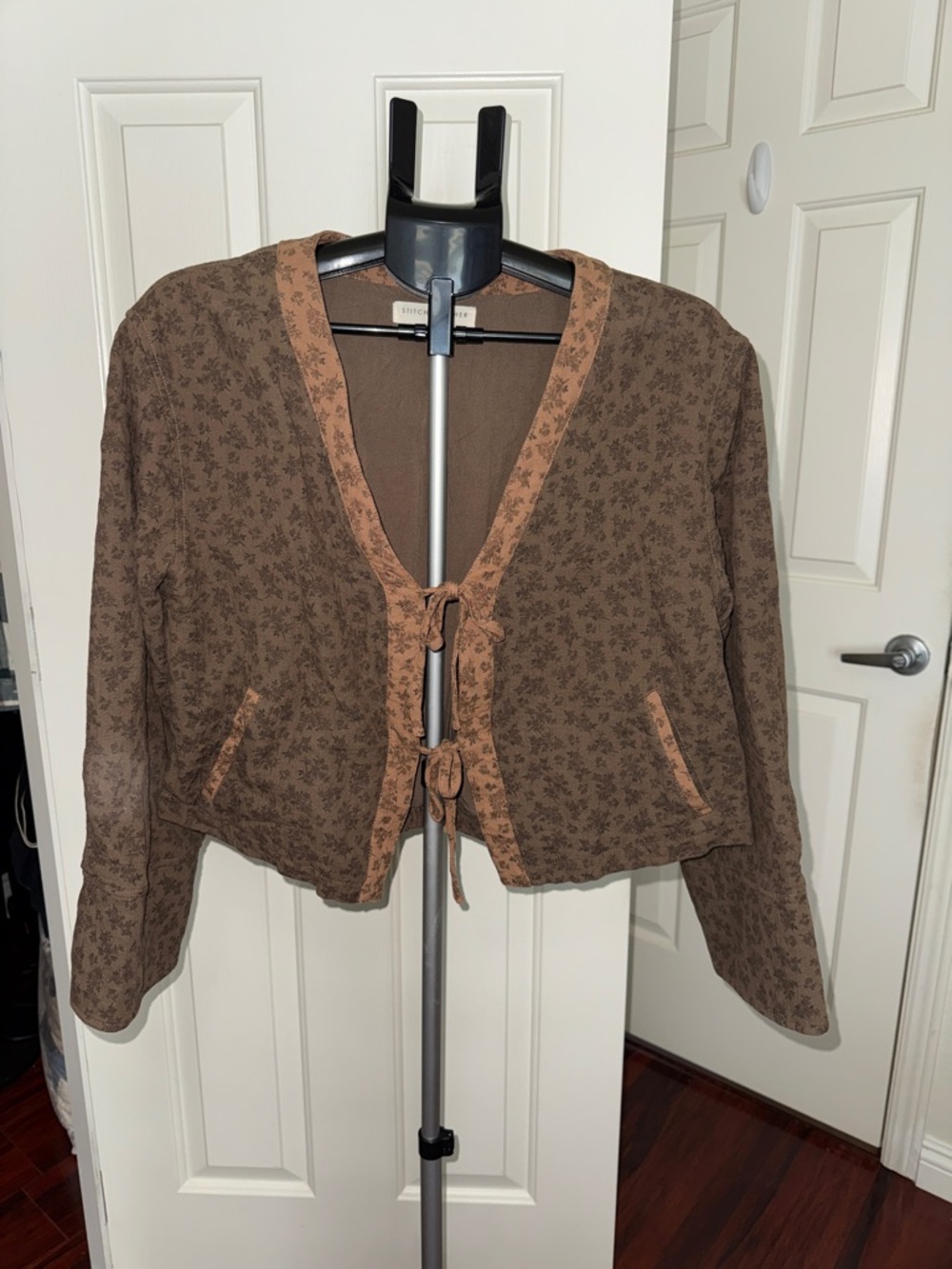 Women's Brown Printed Tie-Front Cardigan Sweater